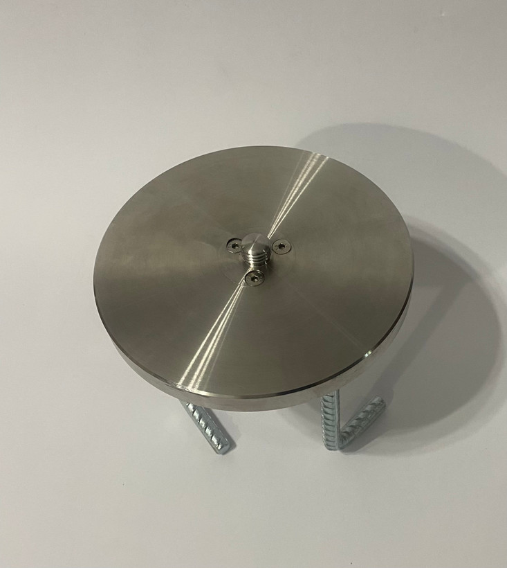 صفحه پیلار فولادی دو تکه ۱۵ میلی با پایه های پیچی